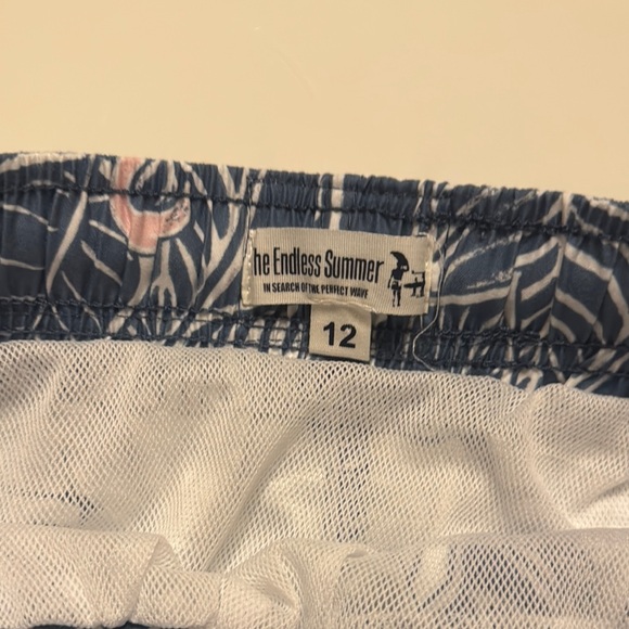 Kids Swim Trunks with Flamingo and Leaf Print - Picture 2 of 6